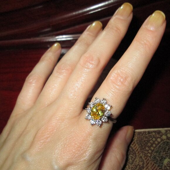 Yellow and Clear CZ Fashion ring - Picture 7 of 7